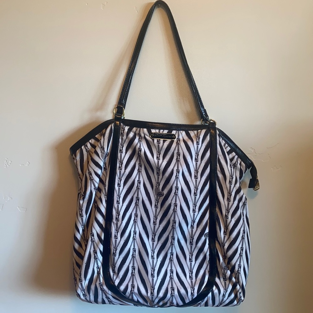 Betsey Johnson Black and White “Zipper” Tote